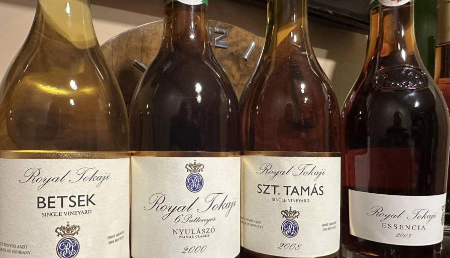 izdvojeno arhivska tokajska vina na veČeri u fleur de sel vinski magazin vino fino