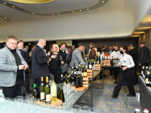 novost vinska srbija na okupu vinski magazin vino fino