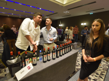 novost osmi salon prokupca ogledalo vinske srbije vinski magazin vino fino