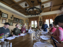 novost rame uz rame sa svetskim regionima vinski magazin vino fino