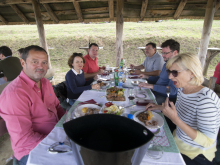 novost rame uz rame sa svetskim regionima vinski magazin vino fino
