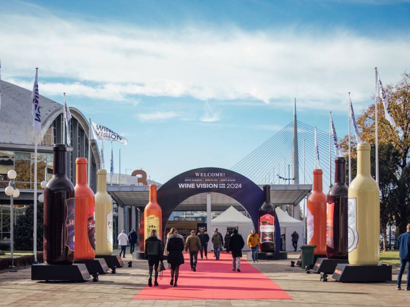 novost Četvrti wine vision by open balkan - najbolji do sada vinski magazin vino fino