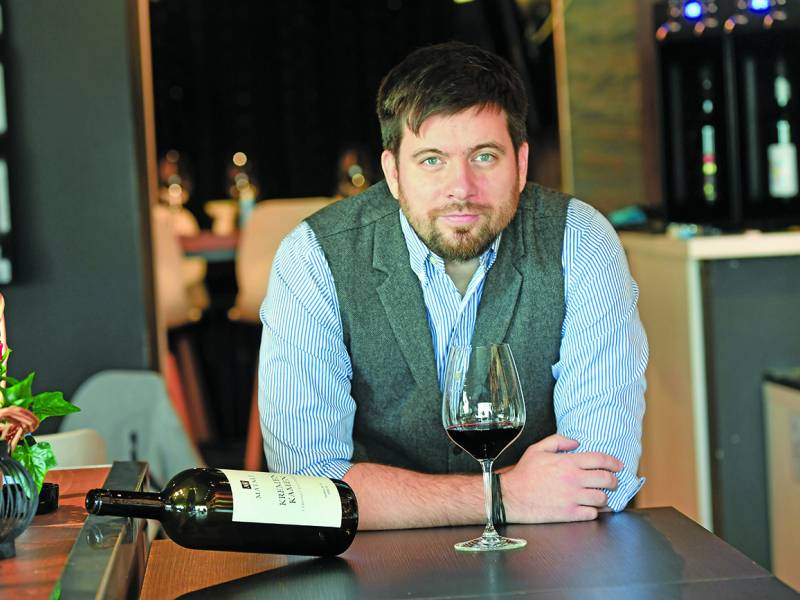 novost dišem i spavam sa vinom vinski magazin vino fino