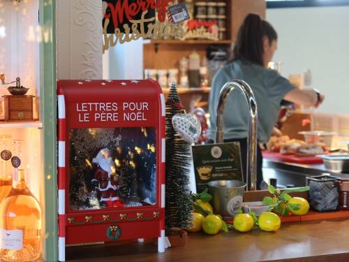 novost hangar food market gastronomija u duhu praznika vinski magazin vino fino