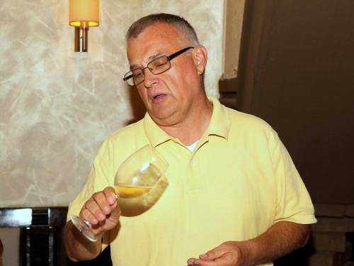 novost katalonski paprikaš na branislavov način vinski magazin vino fino