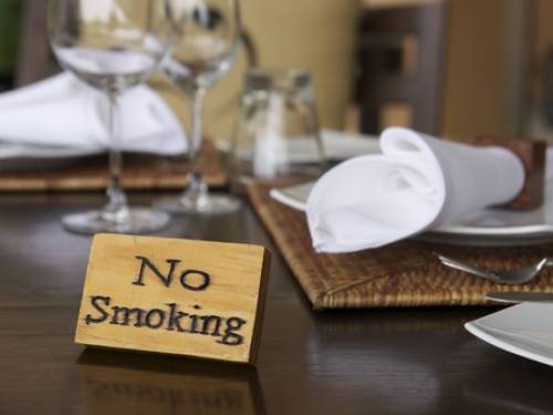 novost konaČno proteruju duvan iz restorana vinski magazin vino fino