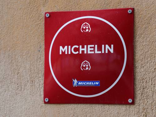 novost mišlen dan posle vinski magazin vino fino