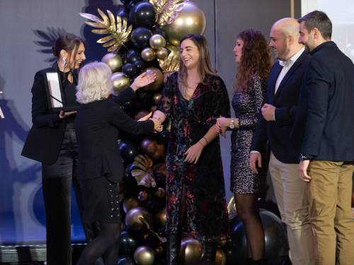 novost priznanje za prodajni tim hotela square nine vinski magazin vino fino
