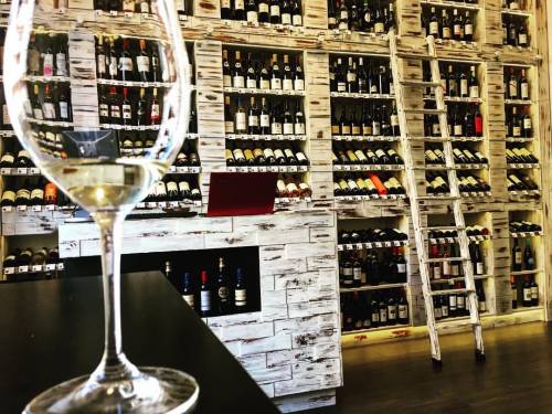 novost proslavljen prvi rođendan vinoteke wine spot vinski magazin vino fino