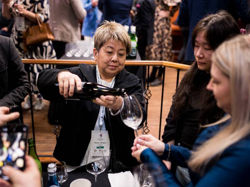 novost sake piće koje osvaja svet slavi se i u beogradu vinski magazin vino fino