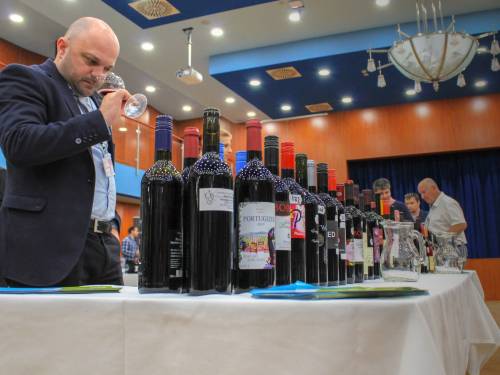 novost srbija bez medalja na portugieser du monde vinski magazin vino fino