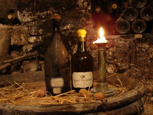 novost tri boce vina iz 1774 godine uskoro na aukciji vinski magazin vino fino