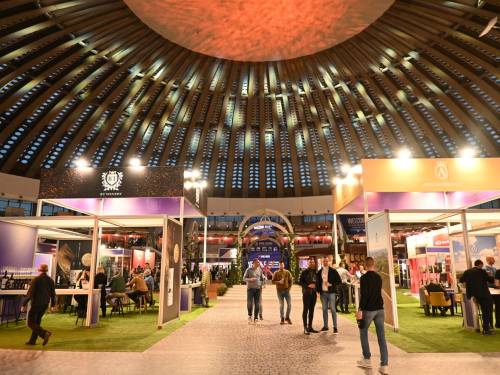 novost wine vision by open balkan svečano je zatvoren vinski magazin vino fino