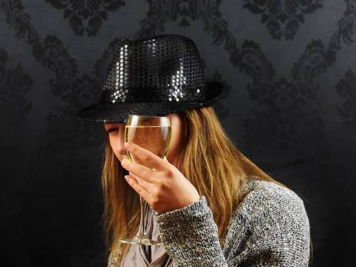 vinopis tajna ženskog nepca zašto dame radije piju belo vino vinski magazin vino fino