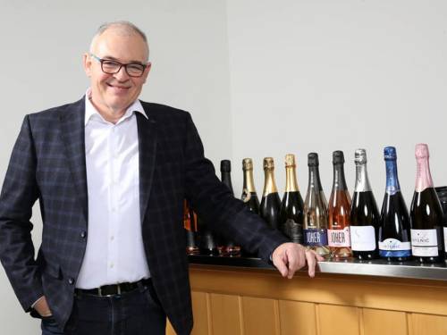 novost napustio nas je miha istenič vinski magazin vino fino