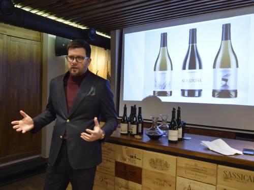 novost dragojlovićeva premijera rogoz husar i kolodar vinski magazin vino fino