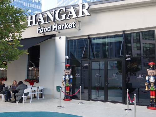 novost hangar food market slavi prvi rođendan vinski magazin vino fino
