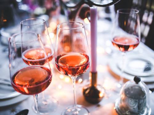 degustacija domaći rozei svežina i elegancija vinski magazin vino fino