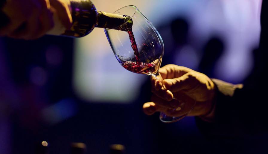 izdvojeno outstanding wine show odbrojavanje je počelo vinski magazin vino fino