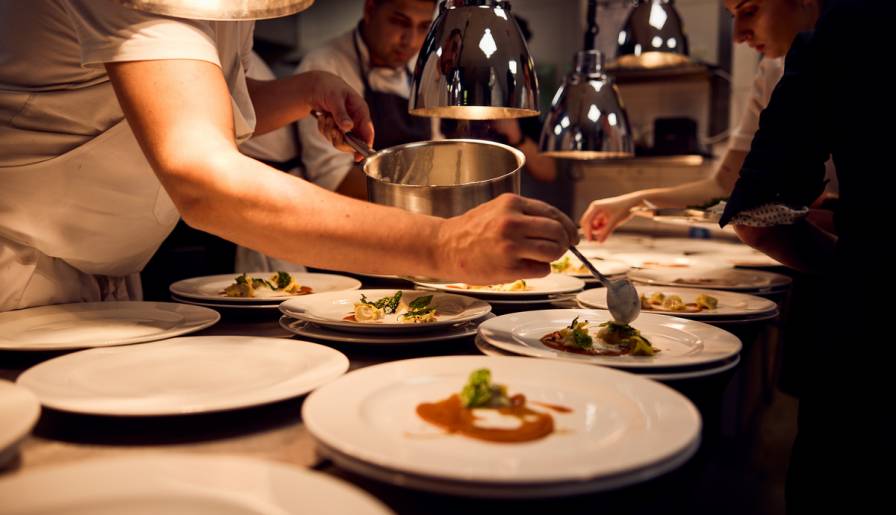 izdvojeno počela je prodaja ulaznica za 5 star dinner vinski magazin vino fino