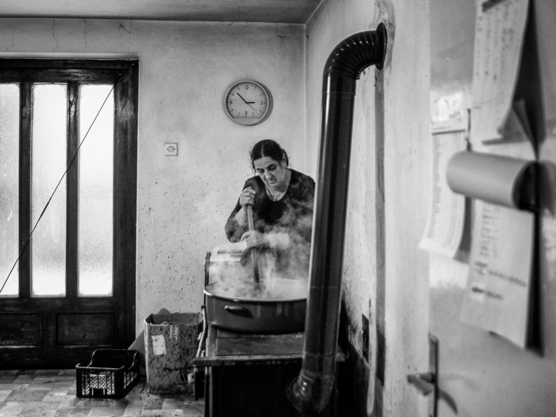 novost hrana i običaji srbije u oku vrhunskih fotografa vinski magazin vino fino