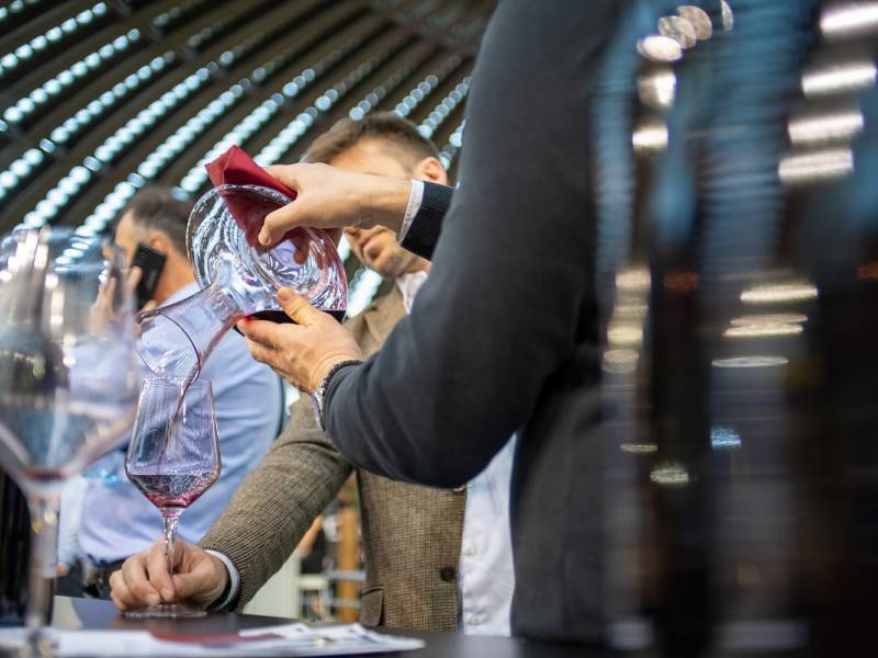novost veliko okupljanje balkanskih vinara na sajmu wine vision vinski magazin vino fino