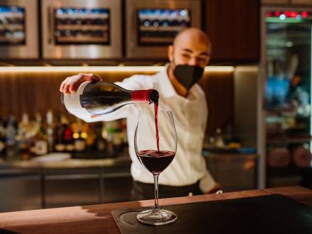 restoran nedelje dimitrije vinski magazin vino fino