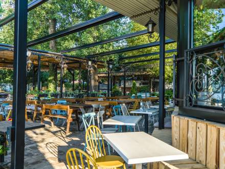 restoran nedelje piknik vinski magazin vino fino