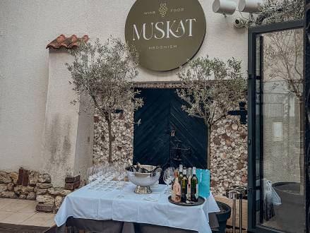 restoran nedelje restoran nedelje muskat vinski magazin vino fino